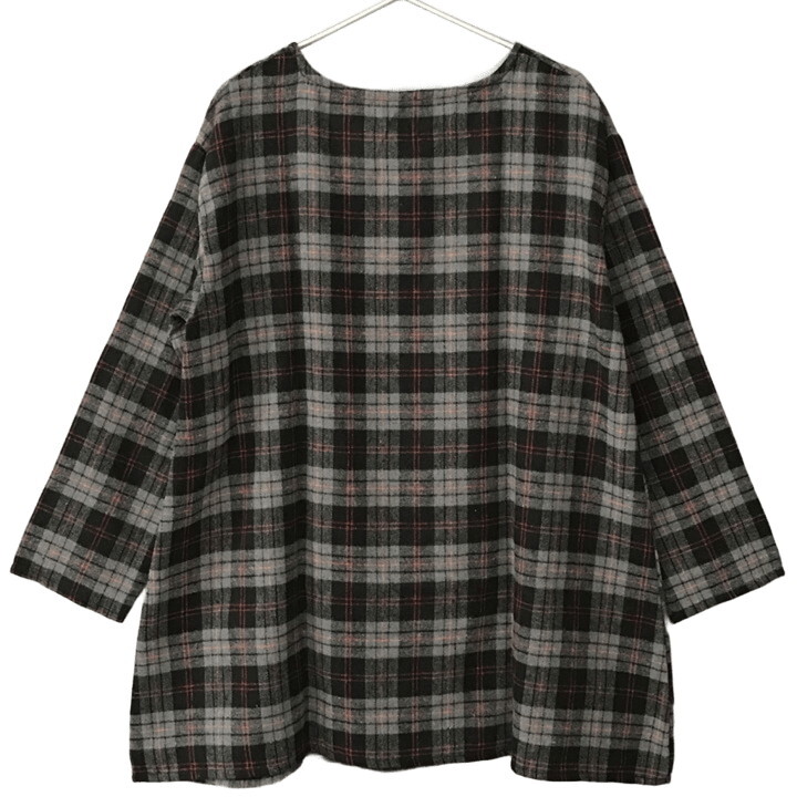 ■新品■ チェック柄 長袖 チュニック 3Lサイズ 大きいサイズ 秋 冬 春 グレー 赤 カットソー 起毛 フランネル レディース 婦人 ミセス 103_画像2