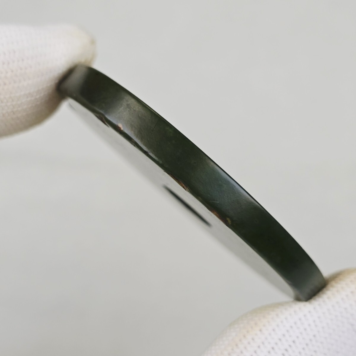 中国骨董 本物和田碧玉 素彫 戦漢玉璧 根付 玉佩 美品_画像8