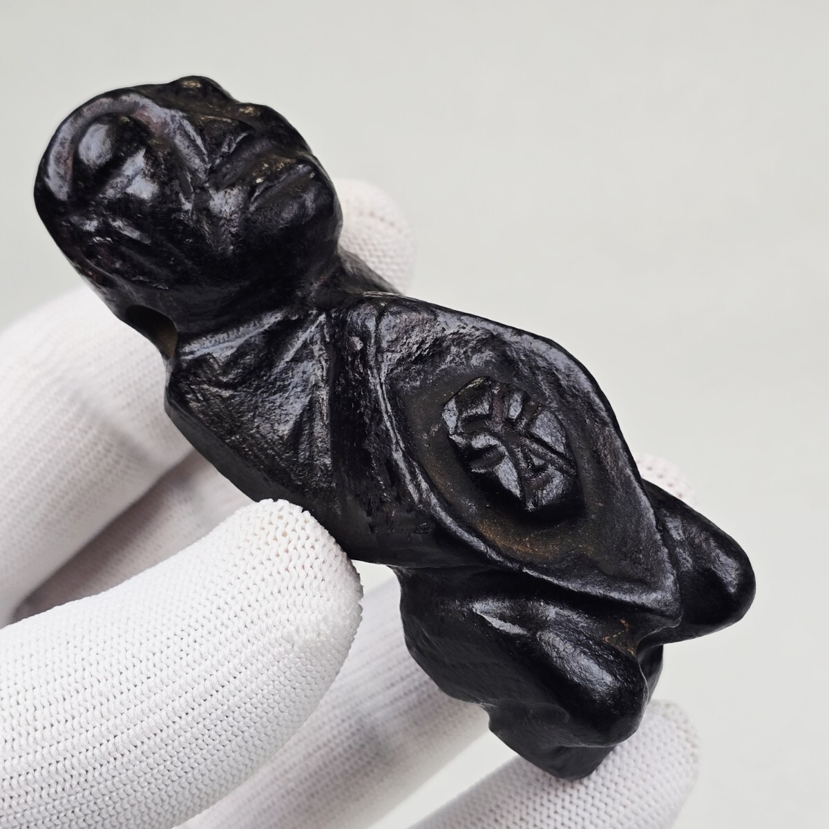 高古石器 黒曜石 高磁性 墨玉 手彫 紅山文化女人物像 根付 母系時代 生殖崇拝_画像2