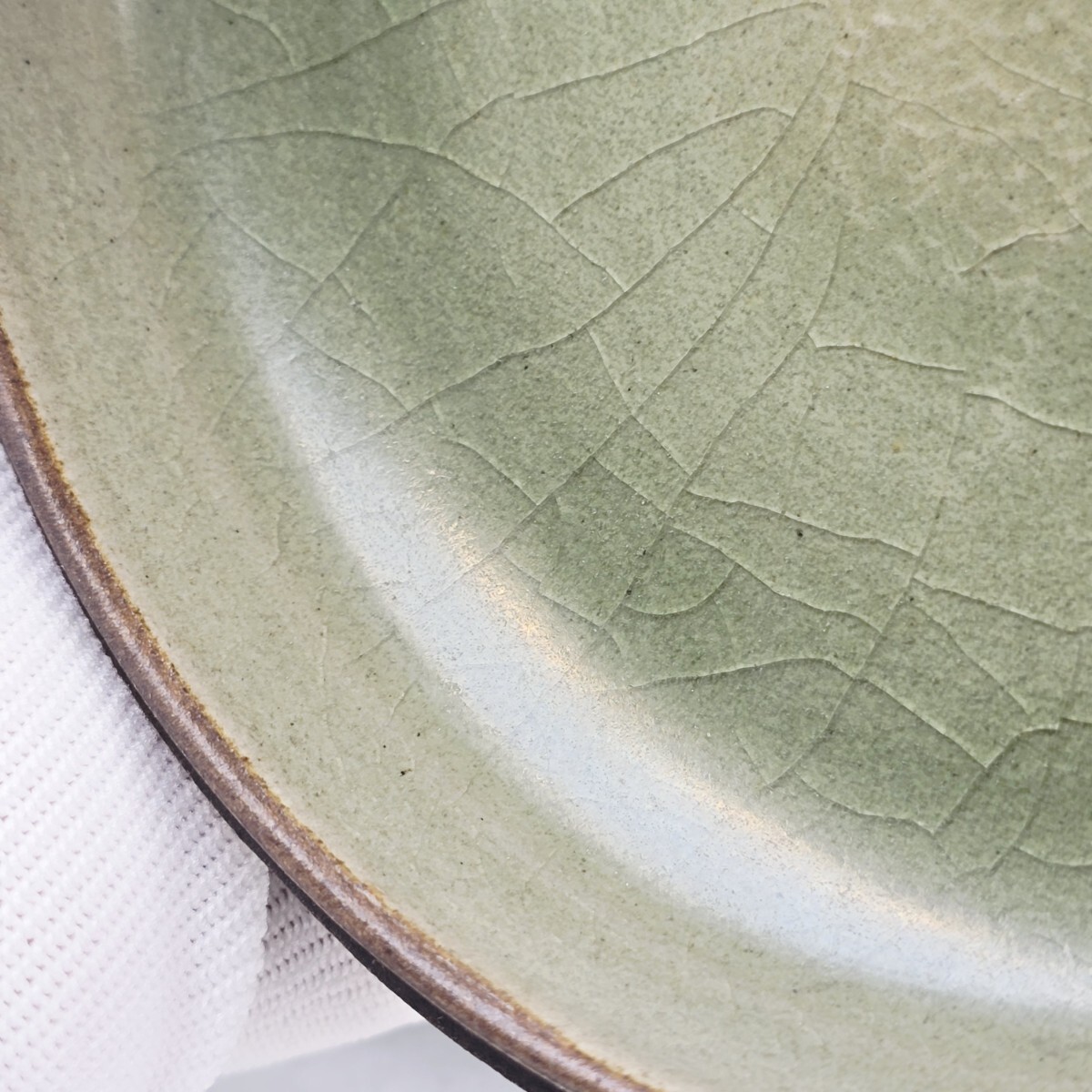 美品 中国古磁 耀州窯 青磁 釉下彫鳳紋 大捧合 大香合 茶菓合 希少_画像3