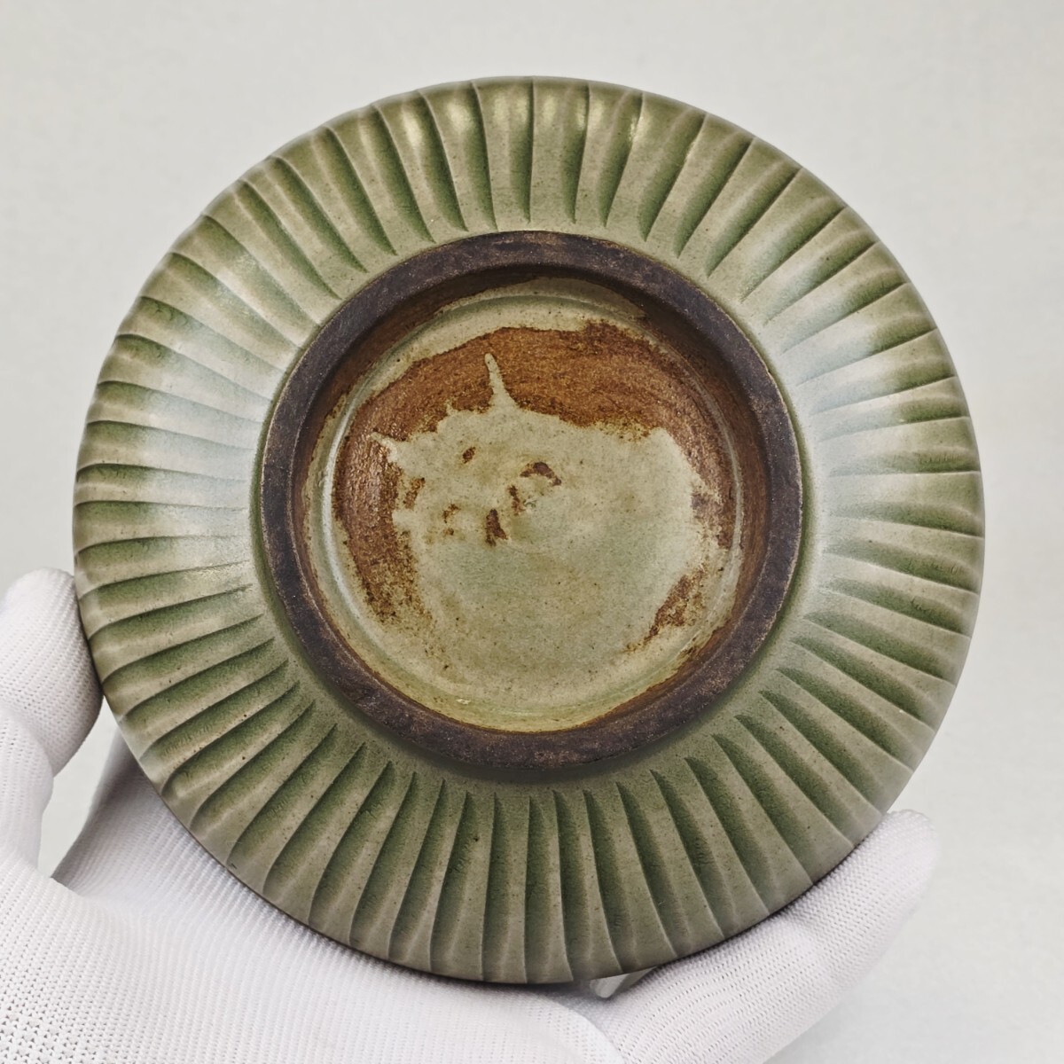 美品 中国古磁 耀州窯 青磁 釉下彫鳳紋 大捧合 大香合 茶菓合 希少_画像6