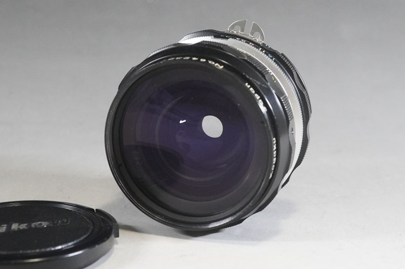 1円~【L821】Nikon　ニコン　レンズ　NIKKOR-H　Auto　28mm　F3.5　_画像1