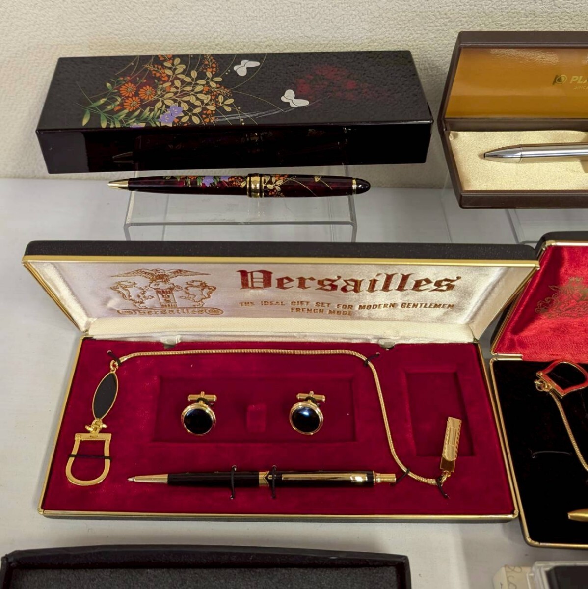 1114B ボールペン シャーペン 万年筆 まとめ 大量 セット PARKER 三菱ボールペン EXC PLATINUM MIKIMOTO valentino LAMY 文具 筆記用具_画像2