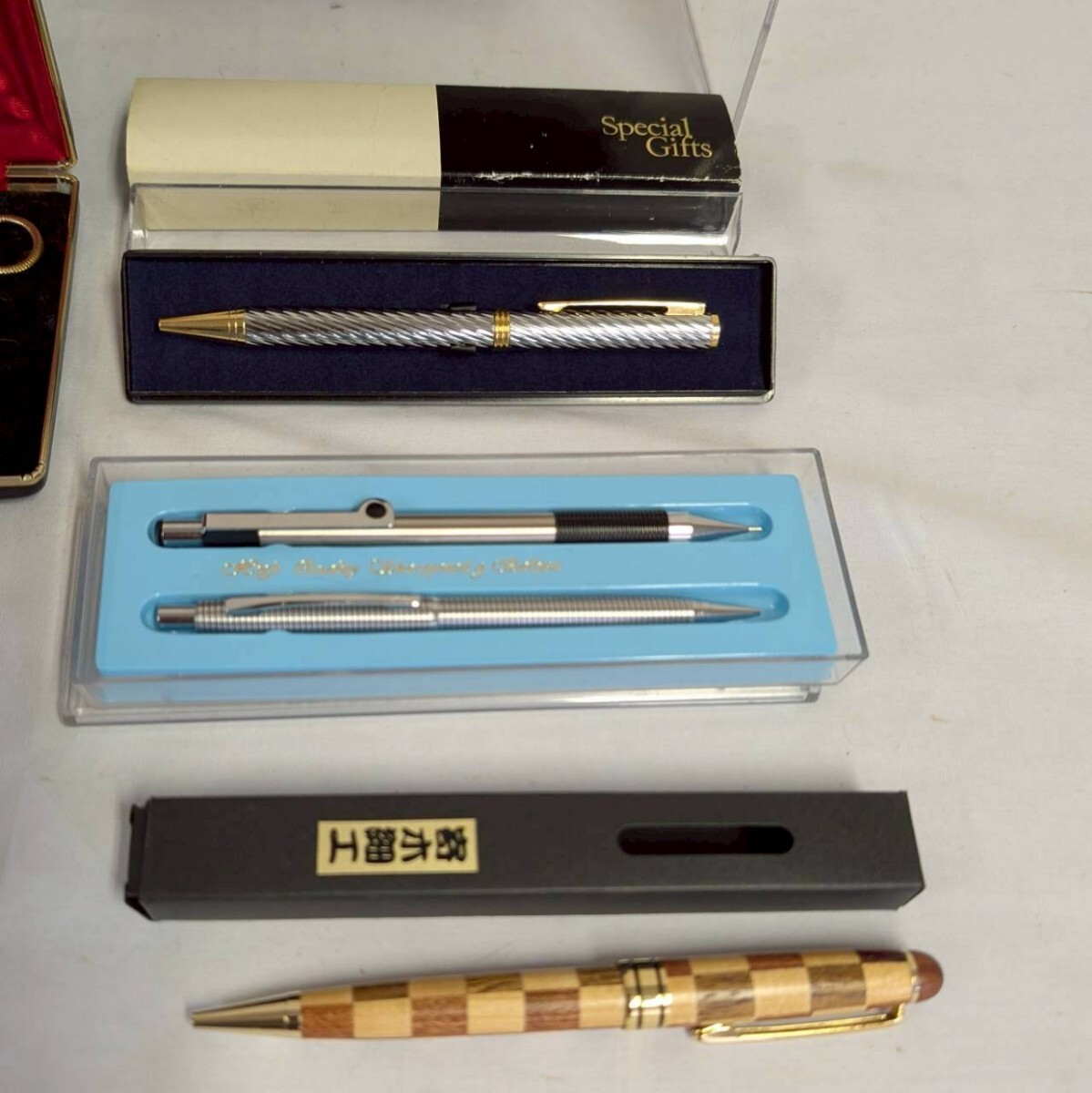 1114B ボールペン シャーペン 万年筆 まとめ 大量 セット PARKER 三菱ボールペン EXC PLATINUM MIKIMOTO valentino LAMY 文具 筆記用具_画像5
