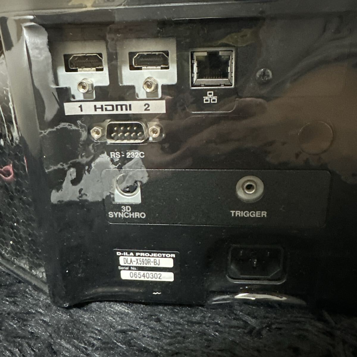 高級 JVC D-ILA PROJECTOR DLA-X590R-BJ プロジェクター 4K/HDR対応 電源 リモコン付き ジェーブイシー ホームシアター_画像5