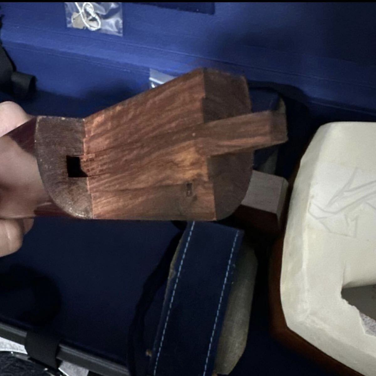 最高級 1円スタート 津軽三味線 太棹 和楽器 綾杉彫り ケース付属 雅楽 トチ 1円~_画像7