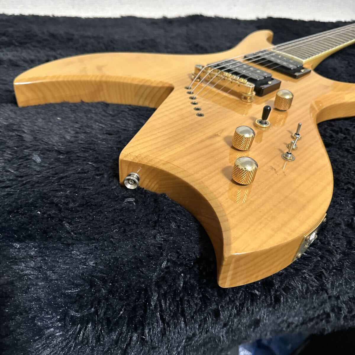 激レア 高級 1円スタート B.C.Rich ビーシーリッチ Bich スルーネック 変形 エレキギター クラウンインレイ 弦楽器 1円~_画像7