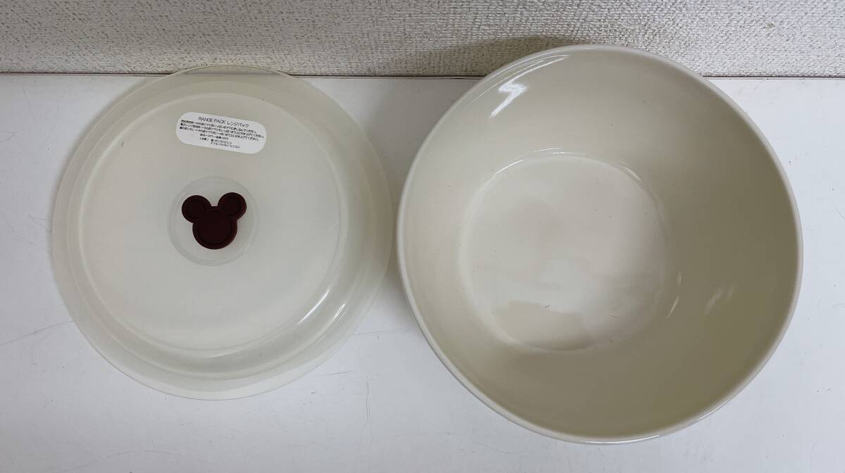 【ディズニーのレンジ蓋付き、耐冷・耐熱食器3点セット★】ホワイト/グリーン/ブルー/レンジパック/可愛い/料理/A711-019_画像4