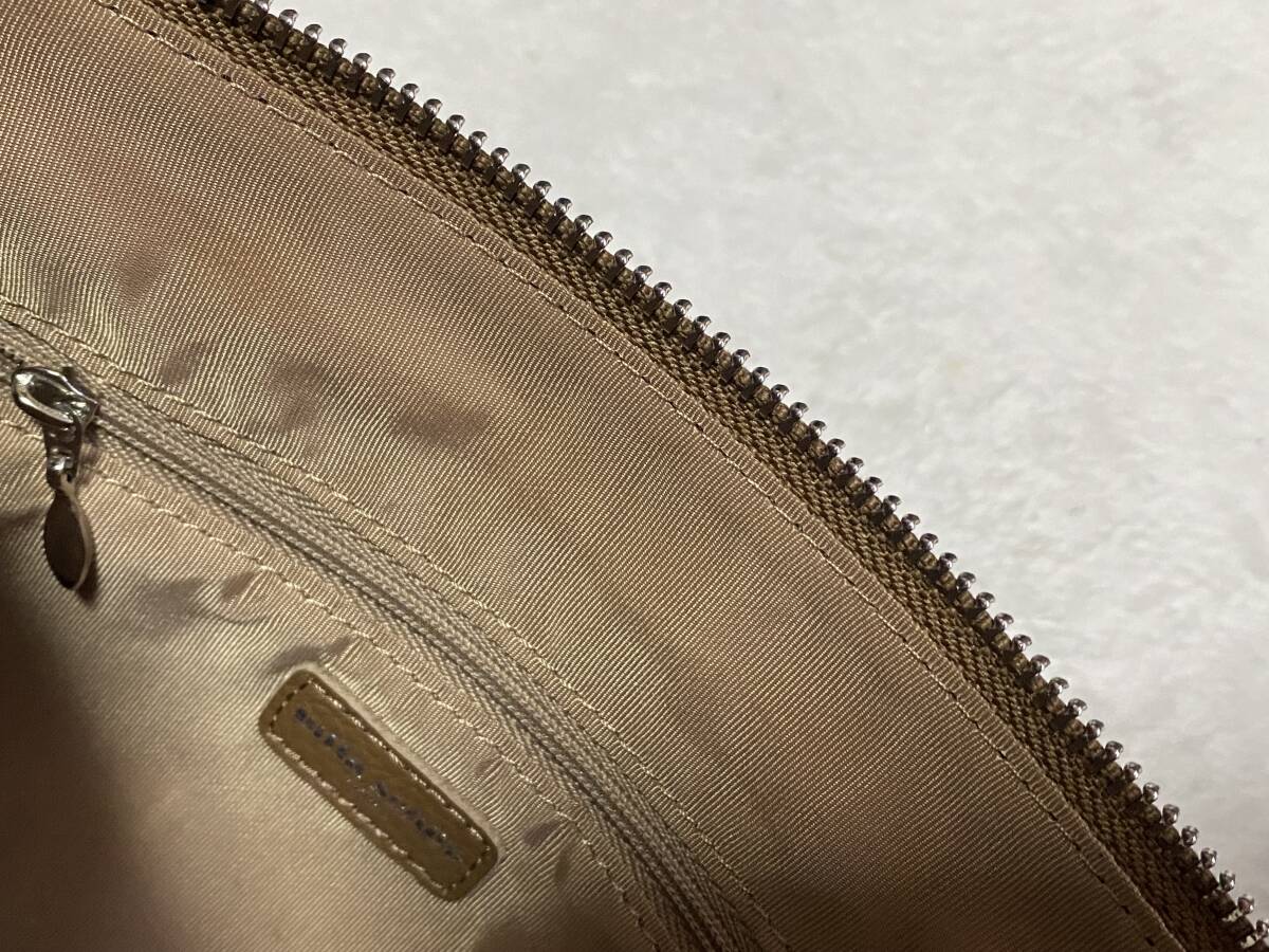 ★美品【mila schon/ミラショーン】婦人本革製ショルダーバッグ★_画像2