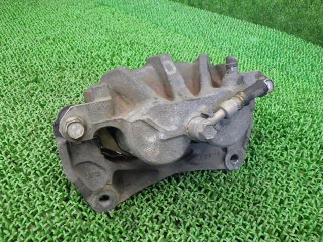 ★ 即決あり H16年 レガシィ TA-BP5 左 フロント ブレーキ キャリパー 26292AG010 [ZNo:07016880]_画像2