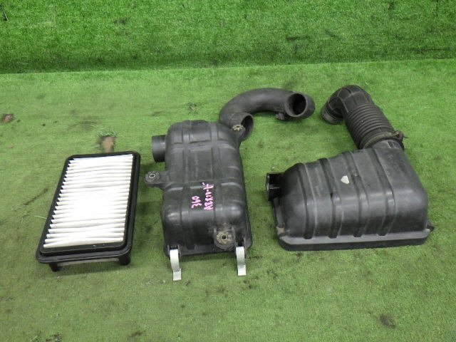 ★ 即決あり H14年 AZオフロード TA-JM23W エアクリーナー エアクリ K6AT 1A15-13-320 [ZNo:06027519]_画像1