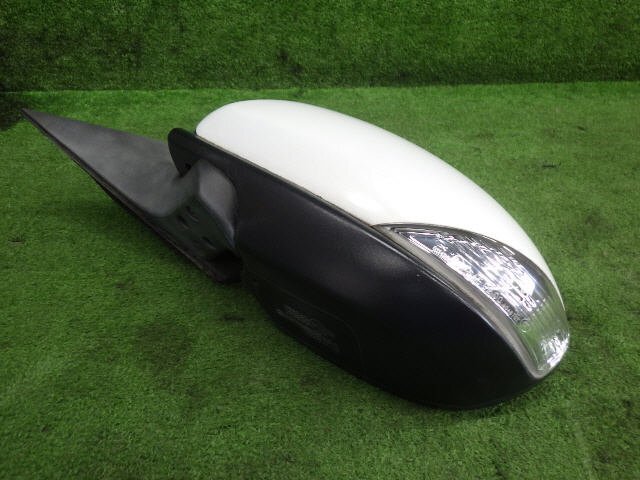 ★ 即決あり H24年 アテンザ DBA-GHEFW 左 ドアミラー サイドミラー G39A-69-18ZC 白パール 34K [ZNo:07022910]_画像7