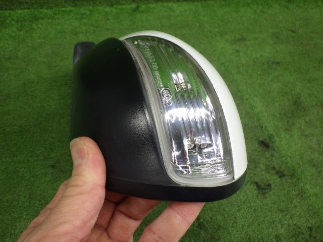 ★ 即決あり H24年 アテンザ DBA-GHEFW 左 ドアミラー サイドミラー G39A-69-18ZC 白パール 34K [ZNo:07022910]_画像6