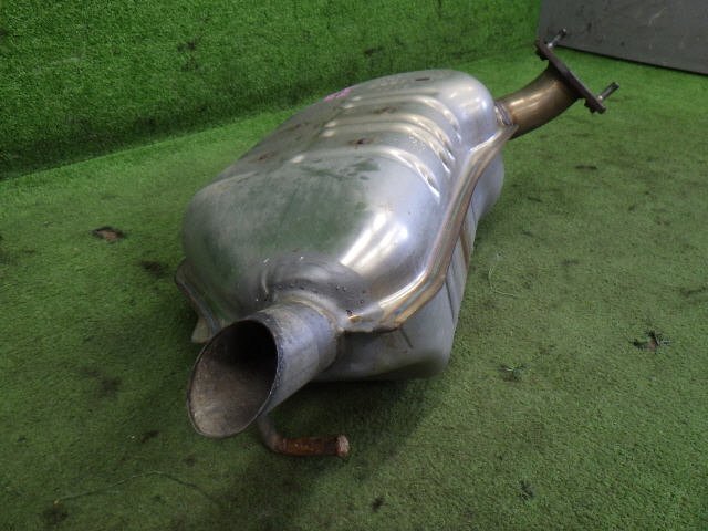 ★ 低走行!! 即決あり H16年 アテンザ GGEP GG 純正 リア マフラー LF-DE L801-40-100D 25,740km [ZNo:06028195]_画像6