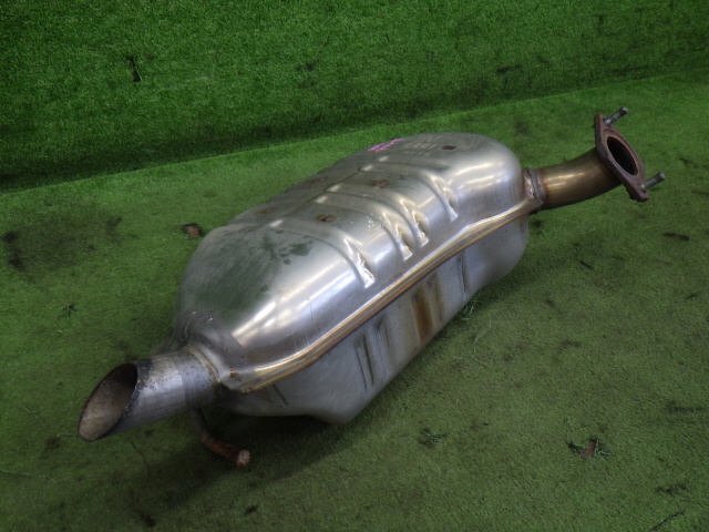 ★ 低走行!! 即決あり H16年 アテンザ GGEP GG 純正 リア マフラー LF-DE L801-40-100D 25,740km [ZNo:06028195]_画像1