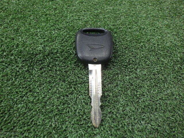# 送料無料!! ダイハツ純正 H15年 MAX マックス L950S L960S キーレスキー 2ボタン リモコン 鍵 茶色ボタン 動作確認済 [ZNo:07025034]_画像1