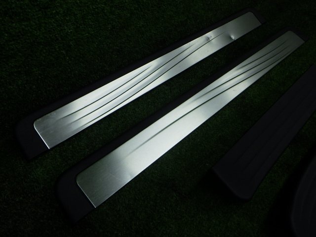 # H24年 フーガ Y51 スカッフプレート 4枚 1台分 セット キッキングプレート フロントのみ ステンレス製 [ZNo:05017736]_画像4