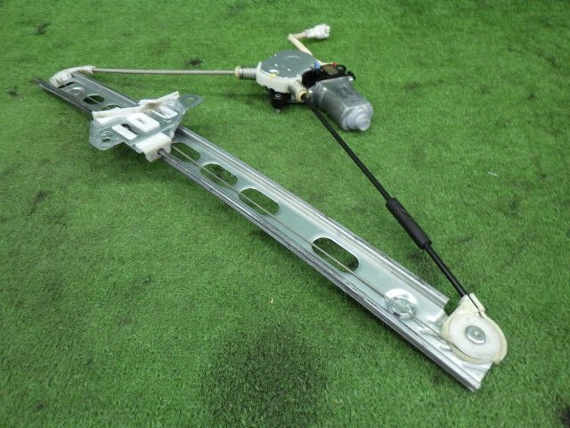 ★ 即決あり H20年 MW DBA-ME34S 左 フロントドア レギュレーター モーター 助手席 83402-76F10 [ZNo:05028247]_画像2