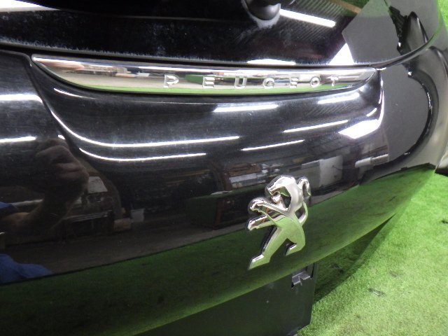 # 凹み無 H25年 プジョー 208 ABA-A95F01 バックドア リアゲート 黒パール KTV ※個人宅不可(福山通運支店止め)[ZNo:07011356]_画像5