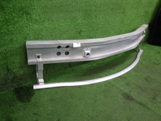 ★ 即決あり H23年 フーガ DBA-Y51 フロントバンパー ホースメント 62030-1MA0B [ZNo:07016616]_画像9