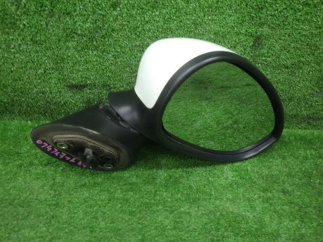 ★ 目立つ傷無 即決あり H23年 フィアット 500 ABA-31212 右 ドアミラー サイドミラー 白パール 268 動作確認済 [ZNo:07015238]_画像2