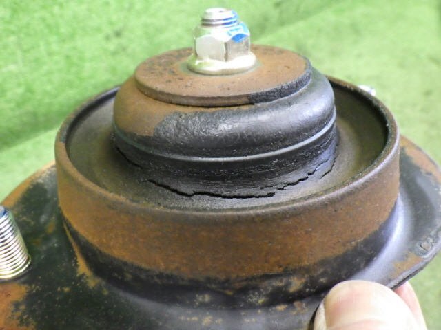 ★ 即決あり H5年 サンバー V-KS4 左 フロント ストラット サス ショック 20301TA111 [ZNo:06028022]_画像3