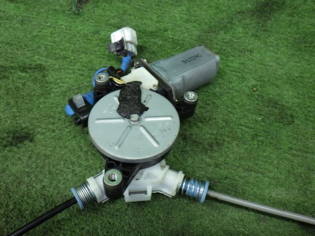 ★ 即決あり H12年 ウィザード TA-UES25FW 右 フロントドア レギュレーター モーター 運転席 [ZNo:06027349]_画像7