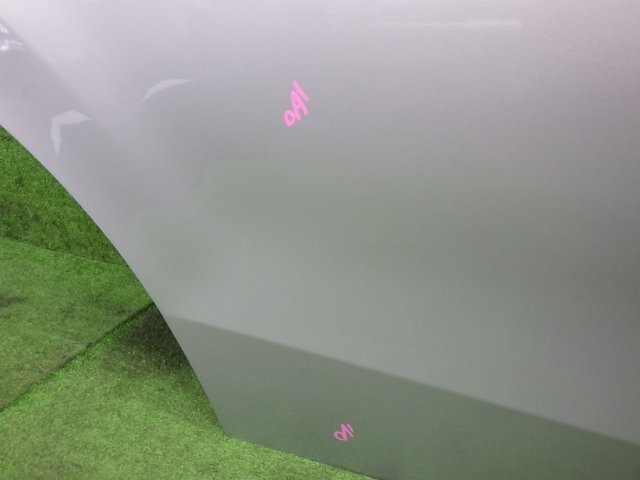 # 即決あり H22年 ベンツ Eクラス S212 E250 OGI DBA-212247C 右 リアドア シルバー 775 ※個人宅不可(福山通運支店止め)[ZNo:05031325]_画像7