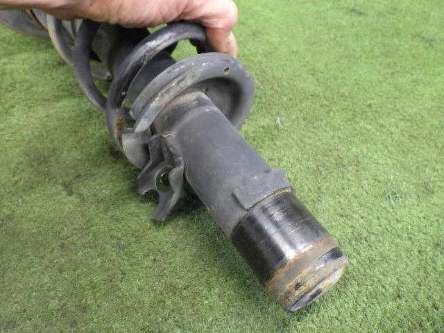 ★ 即決あり H3年 サンバー V-KV3 右 フロント ストラット サス ショック 20301TA000 [ZNo:06029928]_画像6