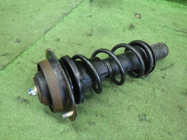 ★ 即決あり H5年 サンバー V-KS4 左 フロント ストラット サス ショック 20301TA111 [ZNo:06028022]_画像2