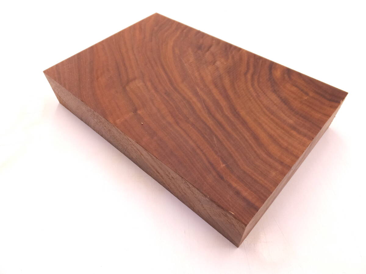 ■□25T04　ウォールナット　257mm×170mm×47mm　即決□■_画像1