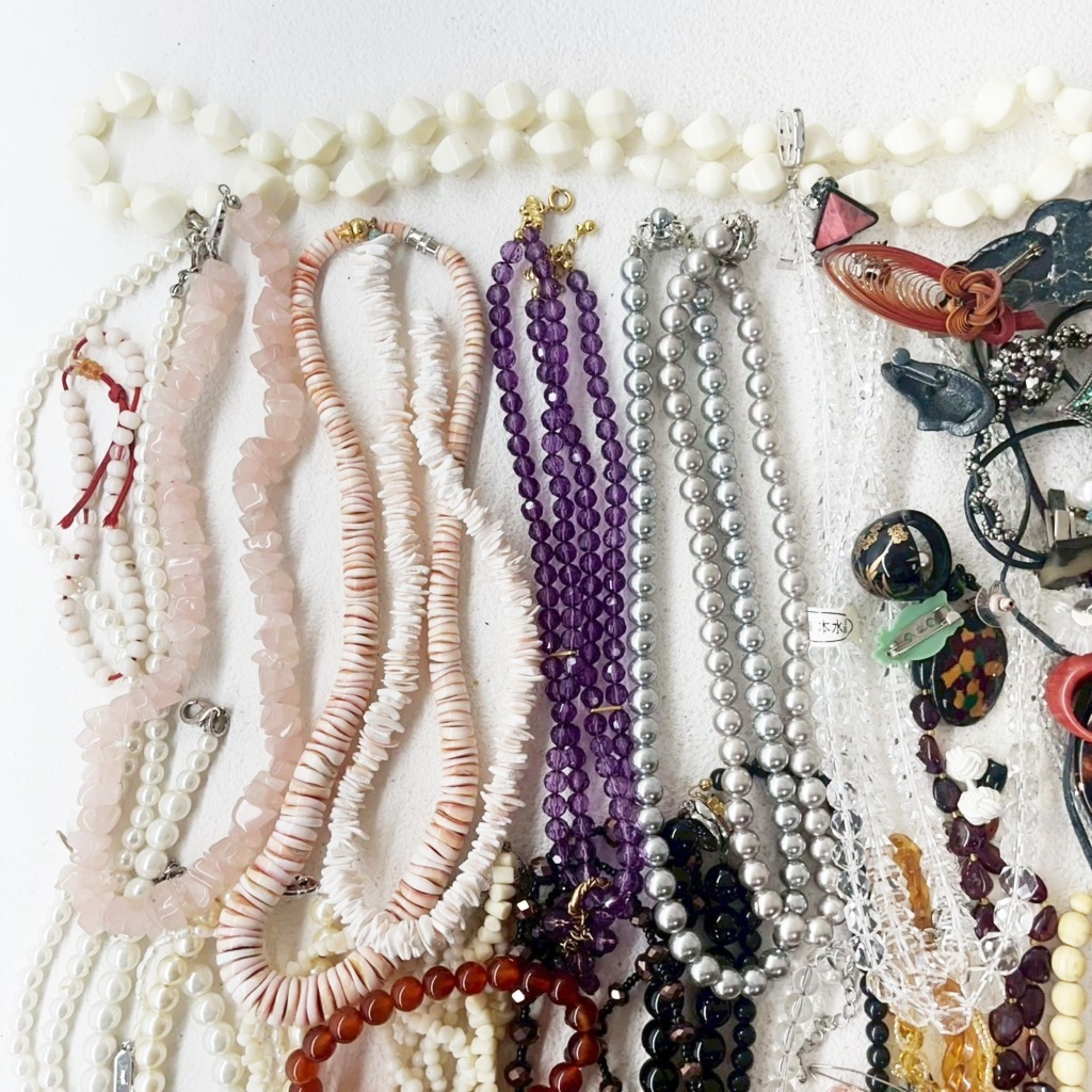 アクセサリー まとめ ネックレス ブローチ 指輪 イヤリング など 総重量 1,091g パール 天然石 イミテ レディース◆H-7の画像2