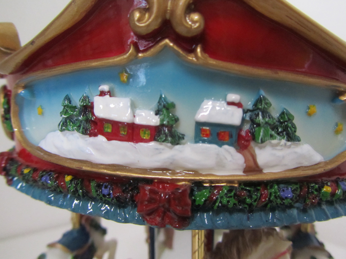  новый товар :me Lee go- Land. музыкальная шкатулка * вращение деревянная лошадь *** произведение искусства товар ( дополнение )