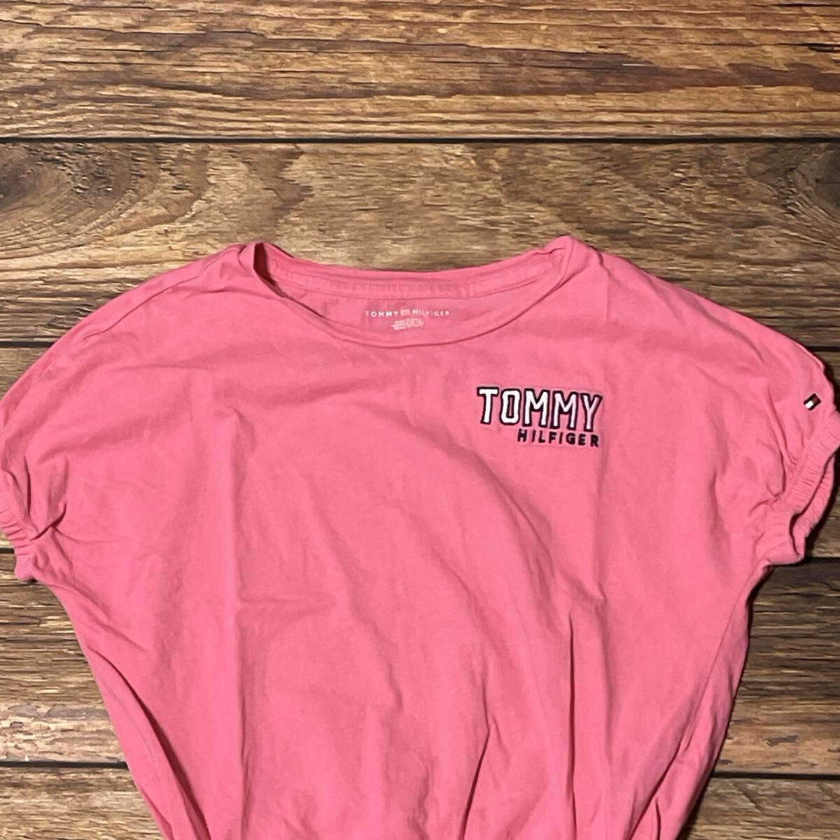 TOMMY HILFIGER トミーヒルフィガー 半袖Tシャツ Tシャツ ガールズ 女の子用 子供服 ロゴ刺繍 カジュアル 春夏 ピンク サイズS/P 110cm _画像4