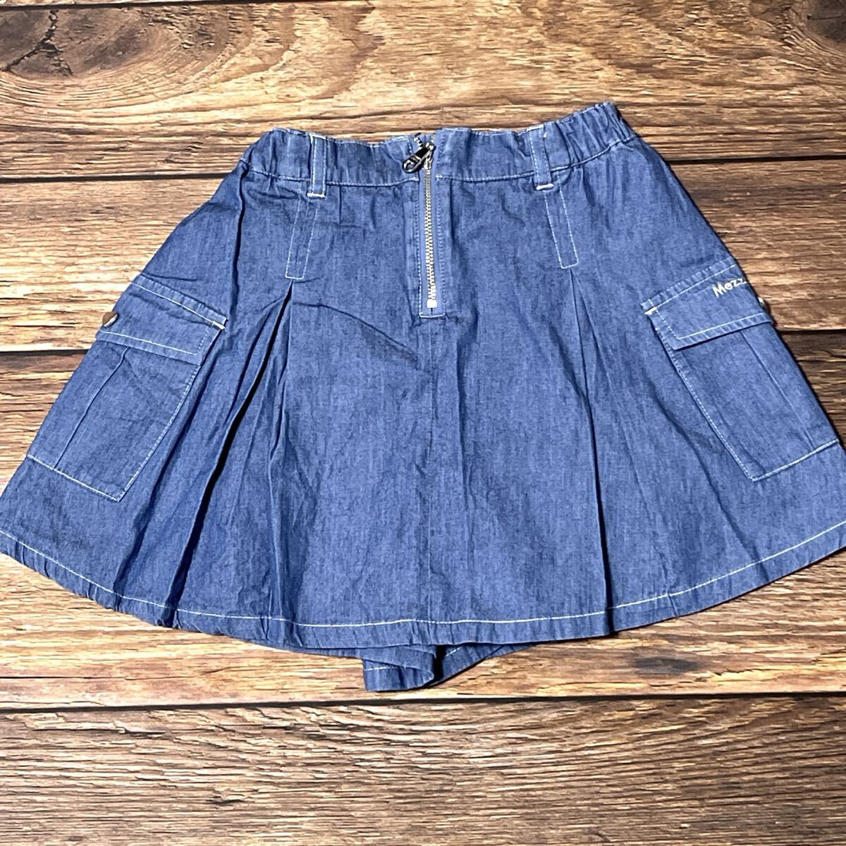mezzo piano メゾピアノ キュロット スカンツ ショートパンツ パンツ 女の子用 ガールズ キッズ コットン ロゴ刺繍 春夏 ブルー サイズ140_画像3