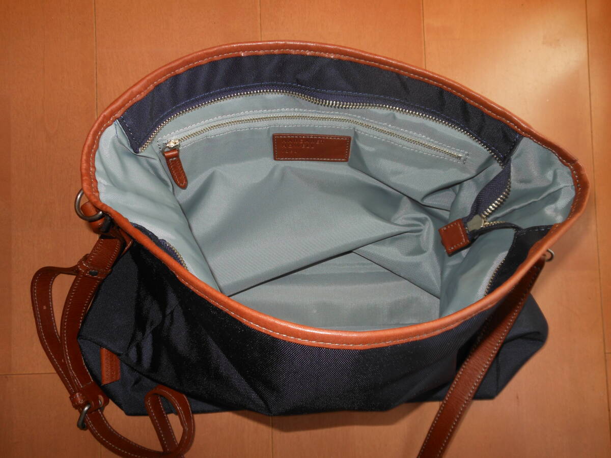 MARGARET HOWELL idea　ナイロン ショルダーバッグ 紺　ネイビー_画像5