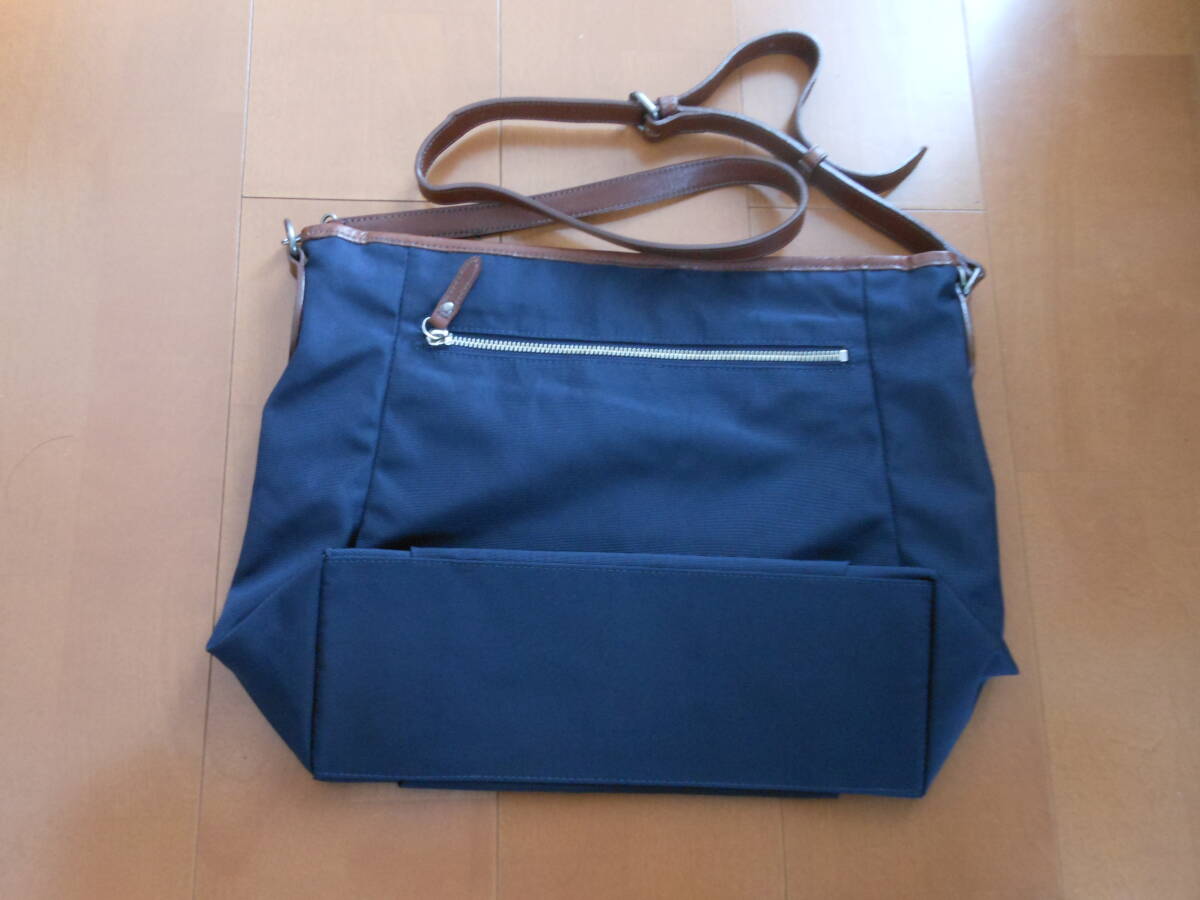 MARGARET HOWELL idea　ナイロン ショルダーバッグ 紺　ネイビー_画像9