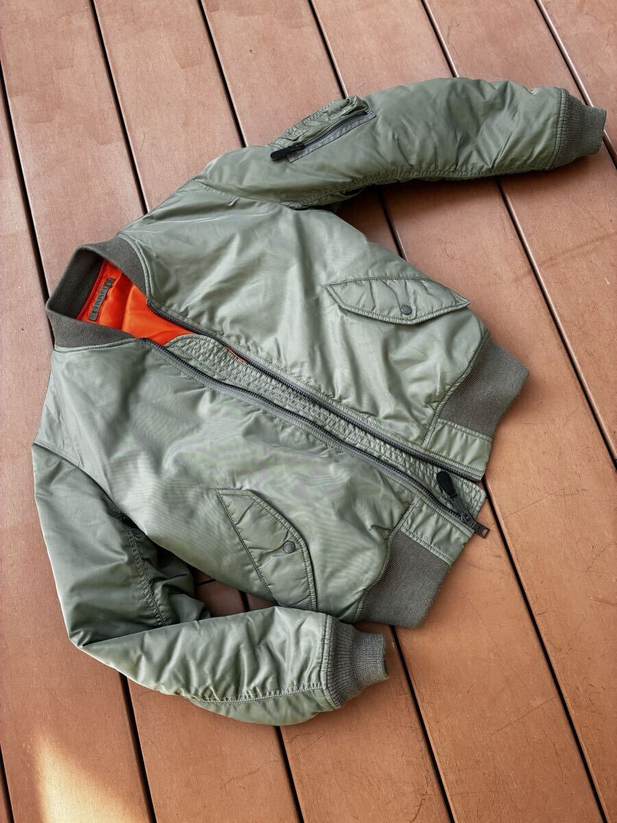 AVIREXア　ヴィレックス MA-1 COMMERCIAL size /L color /sage _画像1