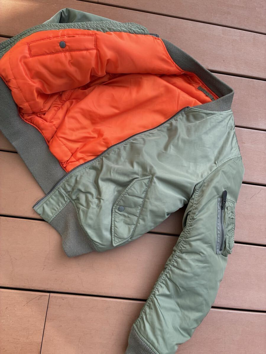 AVIREXア　ヴィレックス MA-1 COMMERCIAL size /L color /sage _画像2