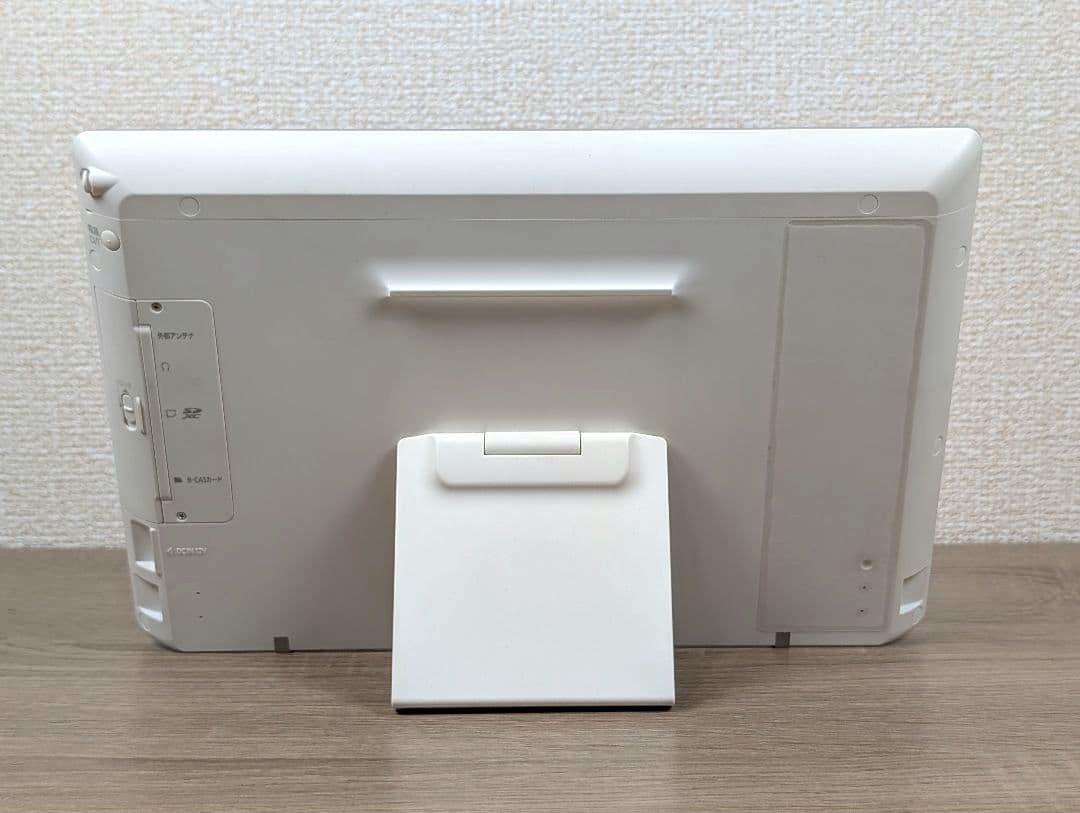 【訳アリ・動作品】Panasonic SV-ME7000 10型ポータブルテレビ_画像3