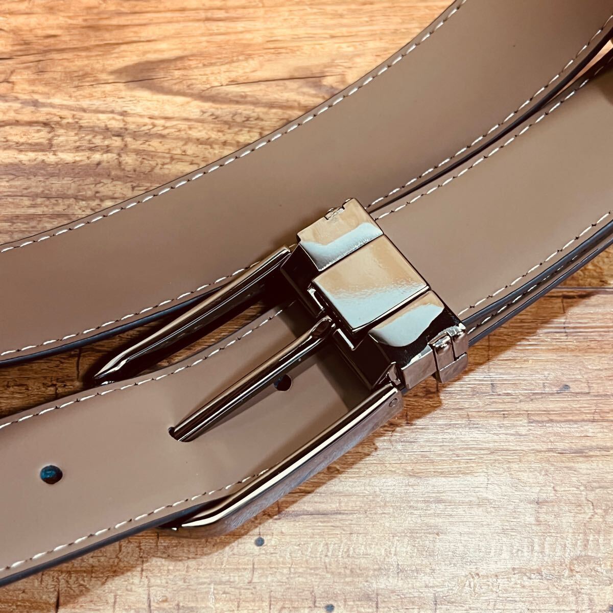 黒 牛革 調整可 イタリアンレザー フリーサイズ カジュアル メンズ ベルト ビジネス 紳士 スーツ 新品 本革 一円　1円_画像5