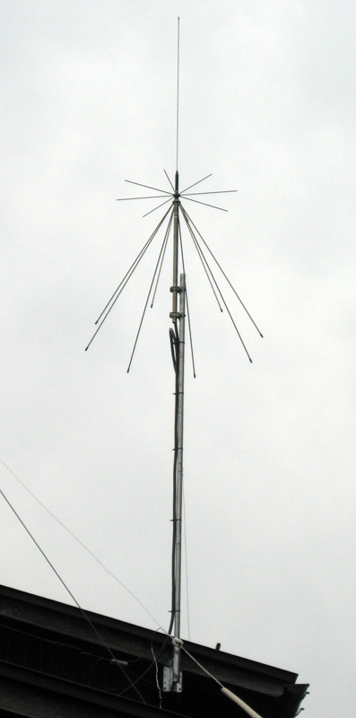 中古 D-130　スーパーディスコーンアンテナ　50/144/430/904/1200MHz帯_画像1