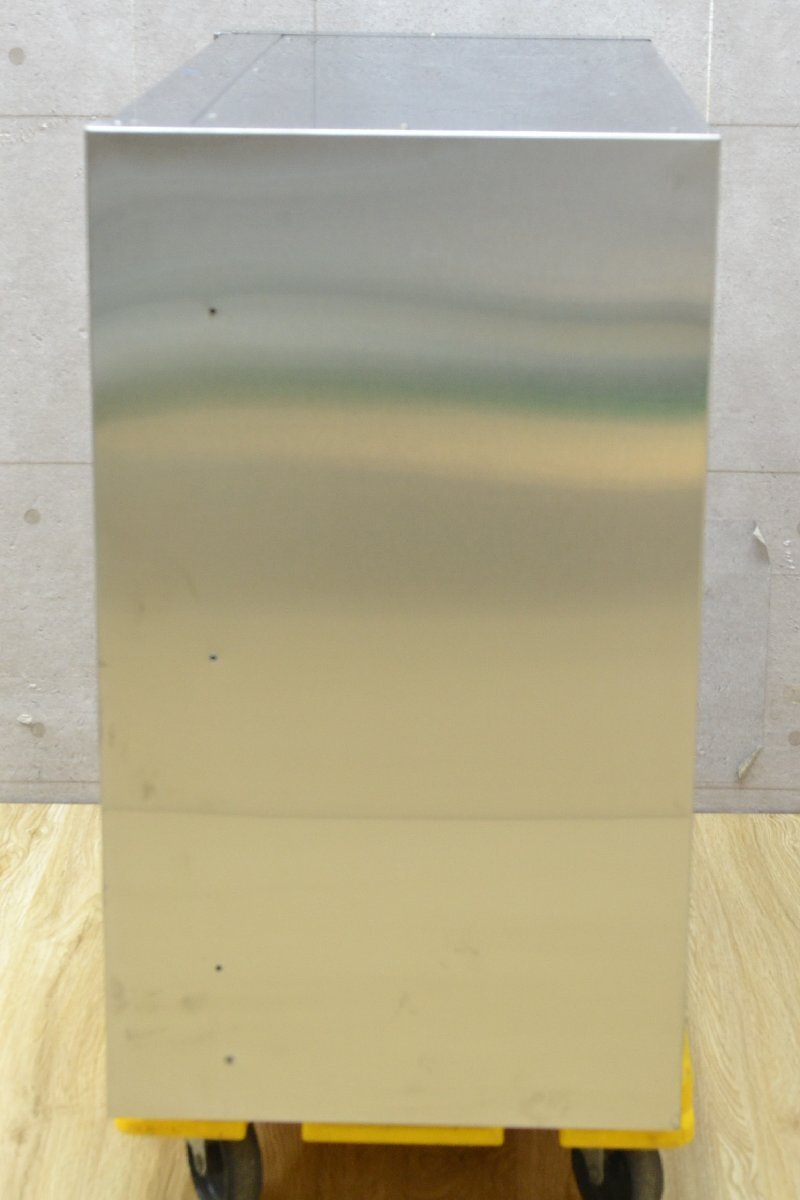 C2874■Maruzen　マルゼン■ステンレス製　吊り戸棚■厨房機器　収納庫　業務用　食器棚　壁掛け棚　飲食店　厨房用品■H600×W750×D350_画像7