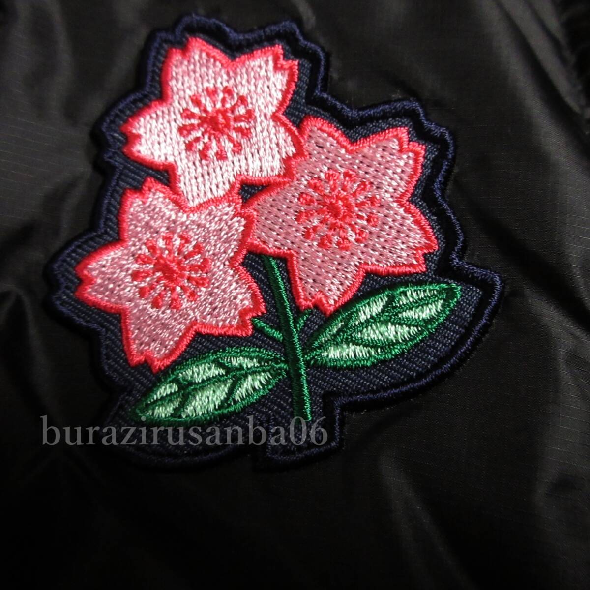 メンズ M 未使用 定価42,900円 canterburyカンタベリー ラグビー日本代表モデル 中綿ジャケット 高性能 防寒 JAPAN WARMER JACKET R74065JP_画像4