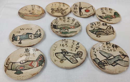 昭和戦中期 美濃焼 神棚皿10枚 軍記物 三国同盟国『メッサーシュミット』等の銘々皿10枚 旧日本軍偵察機など 検 世界大戦太平洋戦争の画像8