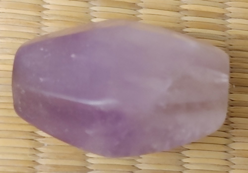 古墳期　伝福岡県出土 質感が良い 紫色の虹彩が見られる　珍しい紫水晶製 大型 4.6㎝切子玉　⑪　検　須恵器翡翠勾玉縄文_画像6