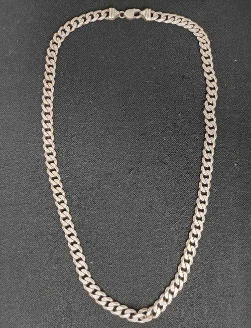 六面喜平ネックレス 銀製 重量約79.3ｇ『IＴAＲY』『925』の刻印ある首飾り 　検　金製品銀根付江戸玩具刀剣短刀日本刀忍者提げ物鍔_画像7