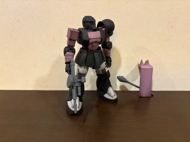 ☆HG 旧ザク 黒い三連星 一部塗装済み完成品 94の画像4