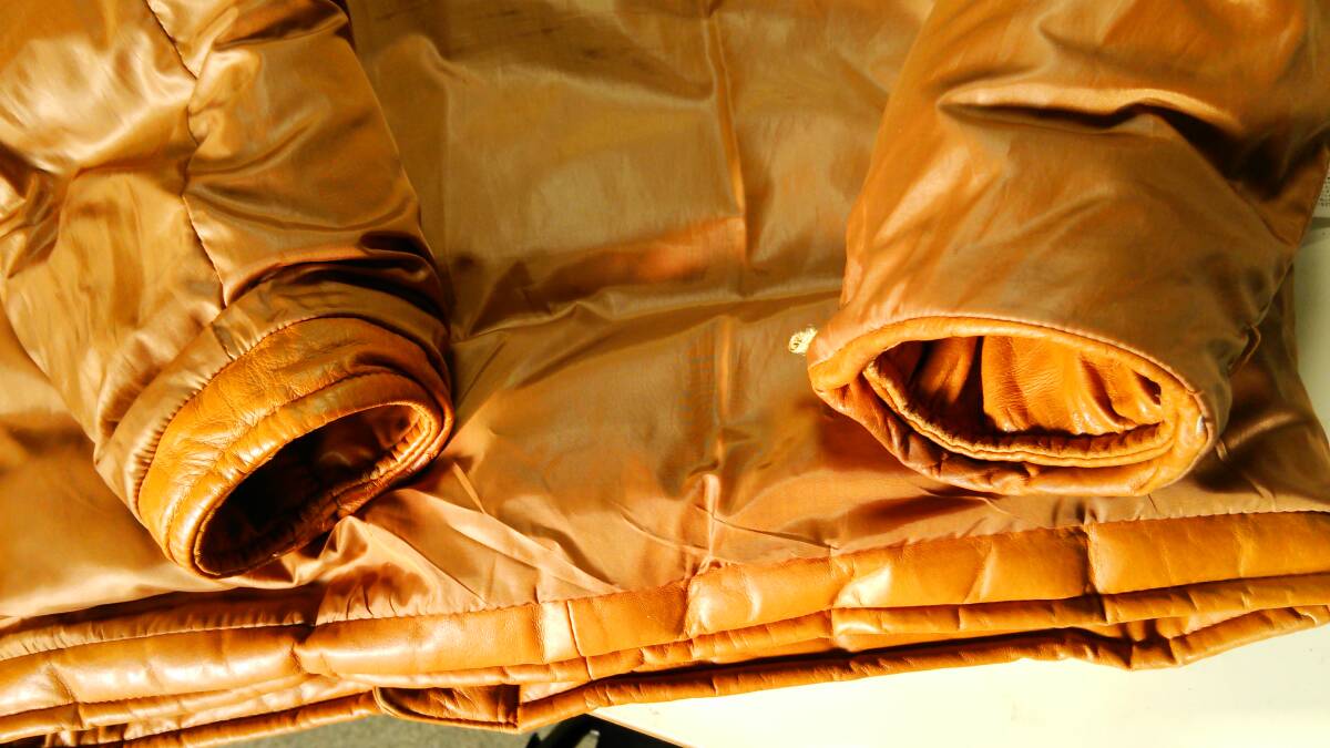 美品 ニチワ ダウンジャケット M_画像7