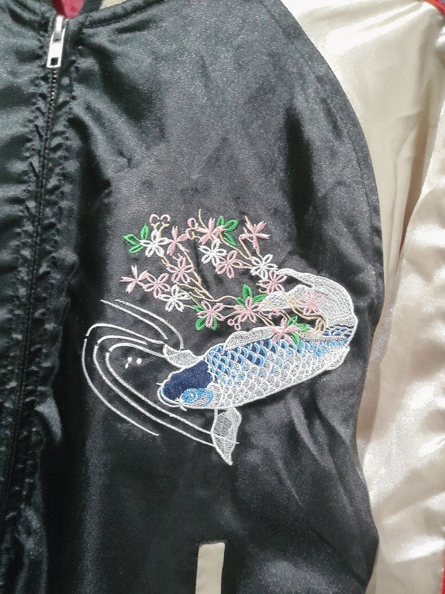 JAPANESE TRADITIONAL ジャパニーズ トラディショナル/月夜鯉 和柄 刺繍 スカジャン M/鯉 桜 満月 スーベニアジャケット/メンズ_画像4